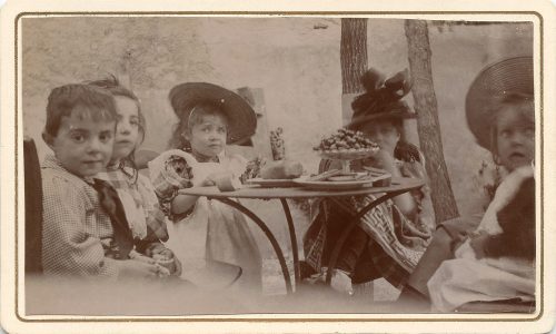 KIDDIE PICNIC.