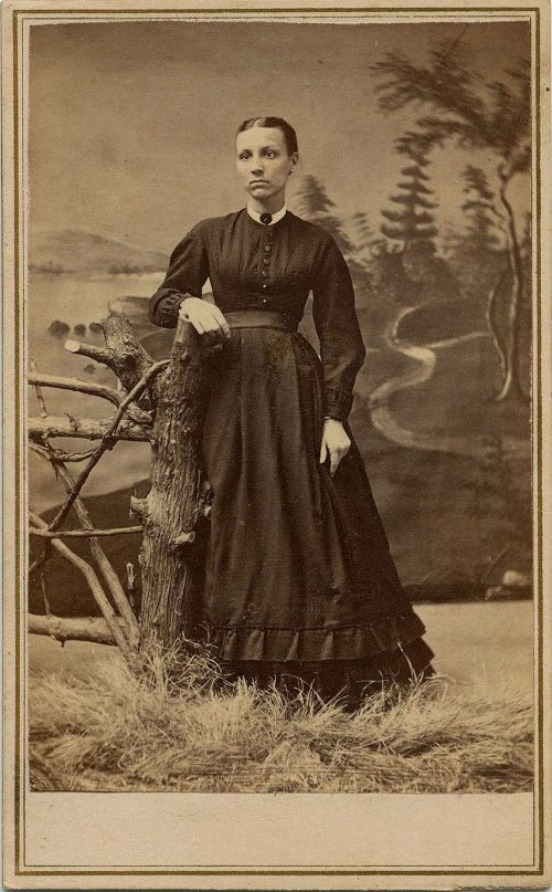 LONELY WOMAN FROM GLEN?S FALLS, NY