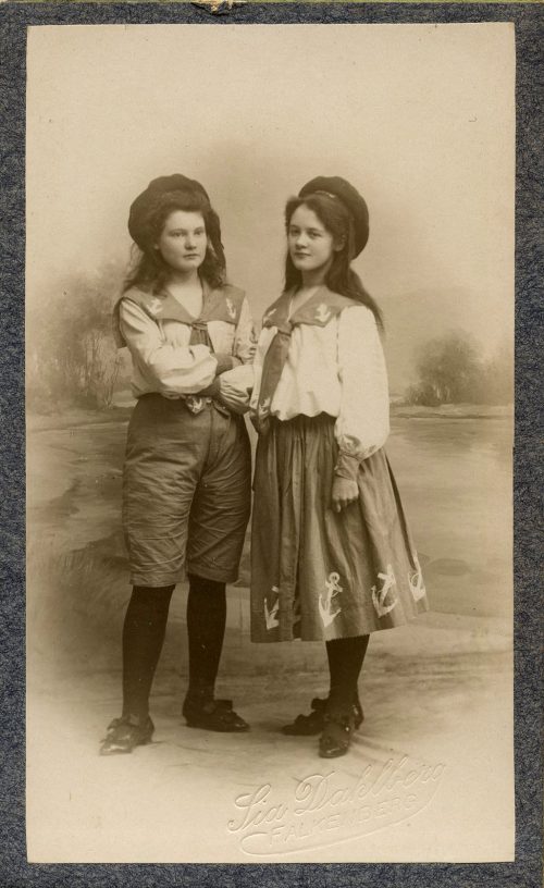 WOMEN IN SAILOR COSTUMES