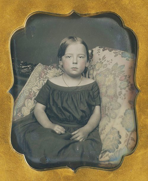 Finely Tinted Sixth Plate Dag