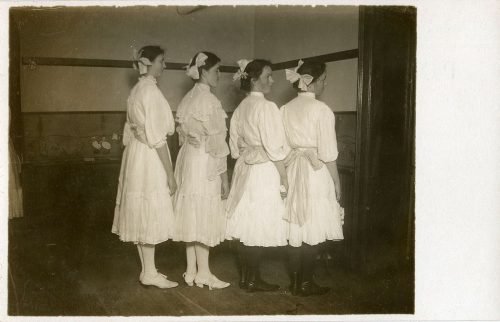 SCHOOLGIRLS