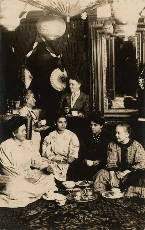 TEA PARTY