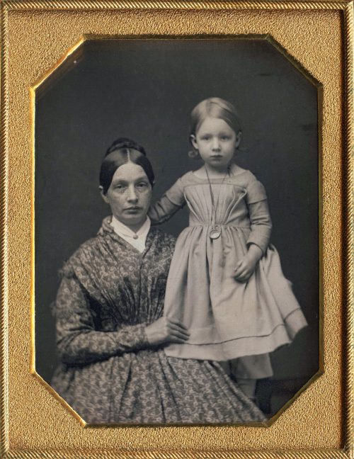 MOTHER & DAUGHTER