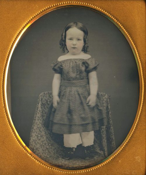 STANDING LITTLE GIRL.
