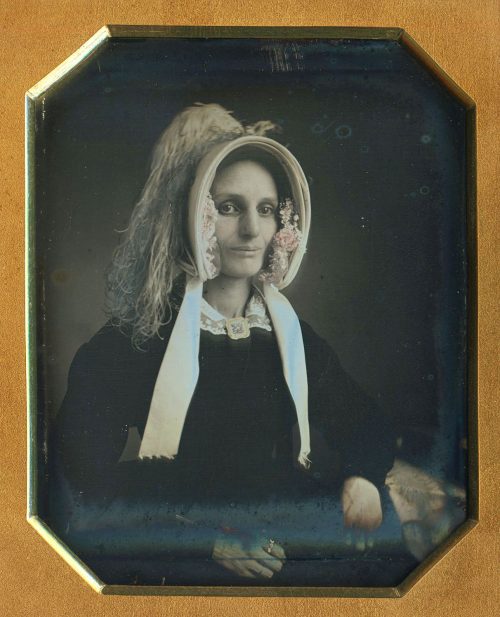 STRIKING PORTRAIT.