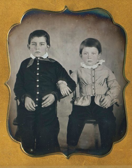 BROTHERS ARM IN ARM.